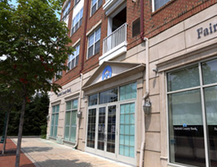 Stamford 
850 East Main - Location Details